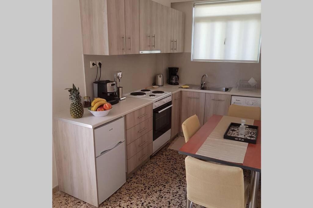 Ellis Home With Private Entrance And Nice Veranda Chania  Exterior photo